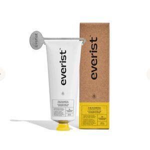 NWT Everist The Shampoo Concentrate